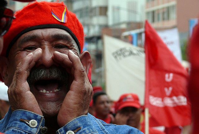 Der Chavismus sitzt fest im Sattel, ist aber kein revolutionäres Projekt ... - Venezuela_Chavismo_Ariel-Lopez_CC_BY-NC-SA_2.0_flickr