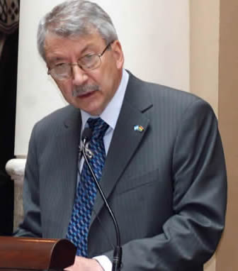 Rodolfo Matarolo, Vorsitzender der UNASUR-Untersuchungskommission / embajadabolivia.om.ar.jpg