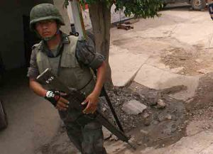 Mexikanischer Soldat / prometeo lucero, flickr