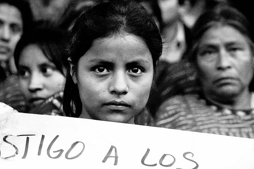 Caravana al Sur: Verfassungsrechte ein Witz: die Triqui-Indigenen in Oaxaca / Nahual, Flickr