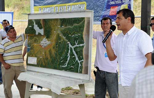 Präsident Correa spricht am 4. August in Chone über das Projekt / Presidencia de la Repblica Ecuador, flickr