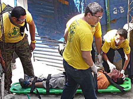 Opfer von Bandenkriminalitaet in El Salvador / Comandos de Salvamento El Salvador / Flickr