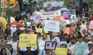 Paraguay: Demo in Asuncion am Tag der Menschenrechte. Foto: otramerica (CC BY-NC 3.0)