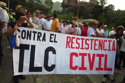 Proteste gegen die Freihandelsabkommen. Foto: Pulsar