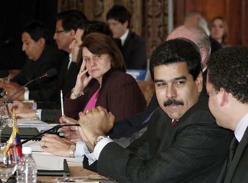 Verstimmungen beseitigt? / Venezuelas Präsident Maduro bei einer UNASUR-Sitzung (Archiv, 2010) / Presidencia de la República del Ecuador, CC BY-NC-SA 2.0, flickr