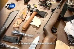 Brasilien skinheads armas. Foto: Amerika21/noticias.r7.com
