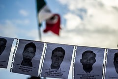 Mexiko Demo Ayotzinapa 8.10 Foto: Flickr/kinoluiggi (CC BY-NC-SA 2.0)