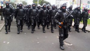 Sondereinheiten der Polizei zur Aufstandsbekämpfung in Peru. Foto: Amerika21/flickr (CC by 2.0)
