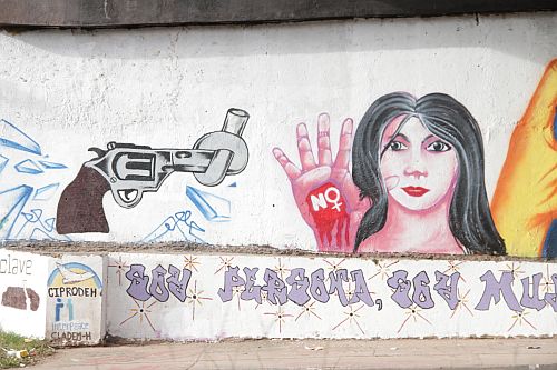 Frauenrechte-Wandbild / Foto: Paola rRyes