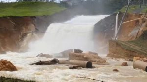Der Staudamm Guajataca wurde durch den Hurrikan schwer beschädigt. Foto: Democracy Now