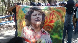 Die Aktivistin Berta Cáceres wurde wegen ihrem Kampf gegen das Wasserkraftprojekt Agua Zarca ermordet. Foto: Desinformémonos