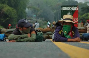 Fast vier Wochen dauerten die Protestaktionen von Indigenen und Bäuer*innen in Kolumbien an. Nun haben sie - vorläufig - einen Erfolg erzielt. Foto: Colombia Informa