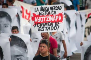 "Die einzige Wahrheit: Ayotzinapa war ein staatliches Verbrechen!"
Foto: Desinformémonos