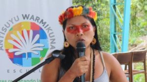 Waorani Umweltaktivistin Las Tesis