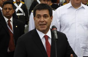 Ex-Präsident Horacio Cartes, hier noch im Amt
Foto: Medios Públicos via flickr
CC BY-SA 2.0