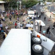 55 Migrant*innen bei Verkehrsunfall getötet
