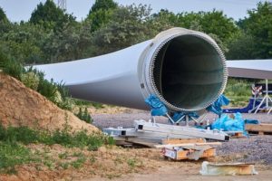 Windkraftanlagen: Ein Rotorblatt ist ca. 80 Meter lang und wiegt etwa 25 Tonnen.
Foto: pixabay