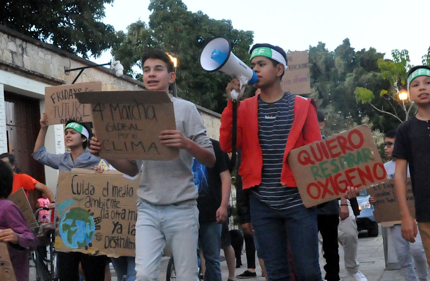 FFF-Demo in Oaxaca zum 4. Globalen Klimastreiktag