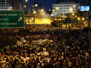 Rio Grande do Norte, 2013: Proteste gegen Fahrpreiserhöhungen.
Foto: Isaac Ribeiro via flickr
CC BY-SA 2.0