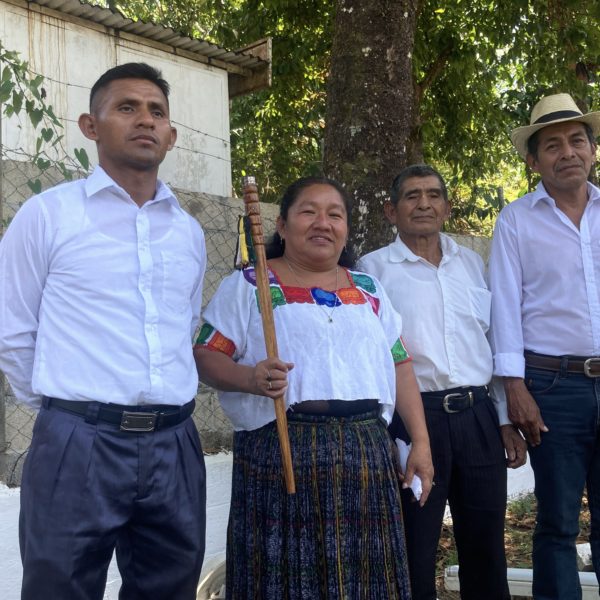 Zoila Caal, die indigene Bürgermeisterin von Chisec, mit ihrem indigenen Rat. Foto: Carlos Bernardo Euler Coy