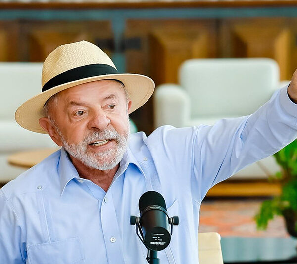 Der brasilianische Präsident Lula da Silva während eines Interviews im Palácio da Alvorada in Brasília. Foto: Ricardo Stuckert/Flickr (CC BY-SA 4.0)